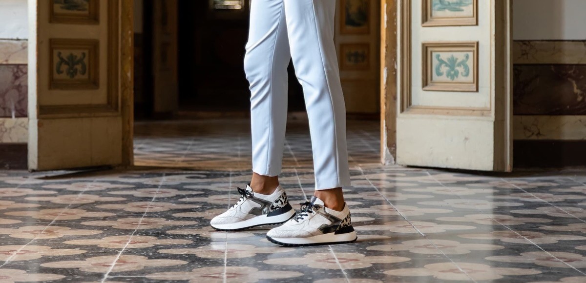 Sneakers, shoes for every occasion: 5 ways to wear them